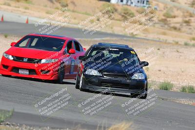 media/Oct-01-2022-Team Topak Racing (Sat) [[f860fb51be]]/2-Inter Low 2/session 2 turn 11/